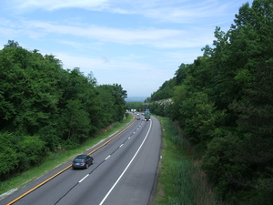 Appalachian Trail I-84 from Mountain Top Road (41.543829, -73.714380)
