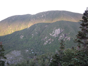 Appalachian Trail Carter Notch Hut and Wildcat Ridge at sunrise