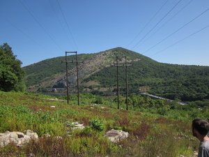 Appalachian Trail Powerline (40.780695, -75.610904)